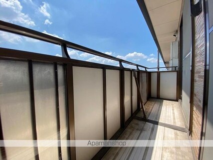 フォブールタウン成合Ｄ・Ｅ棟[3DK/58.38m2]のバルコニー