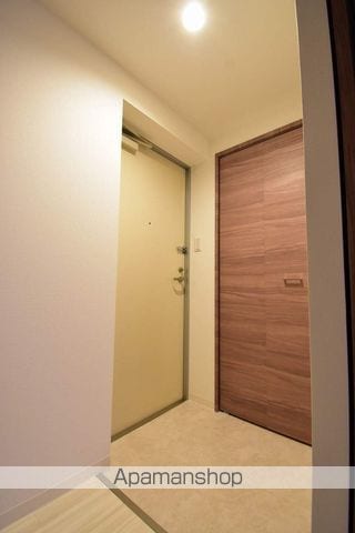 ELLE CUBE学園前の内装写真