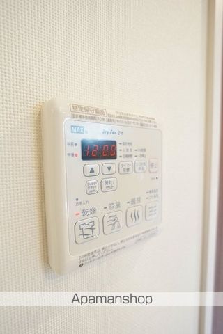 セルアージュ横濱桜木町ラフィネの内装写真