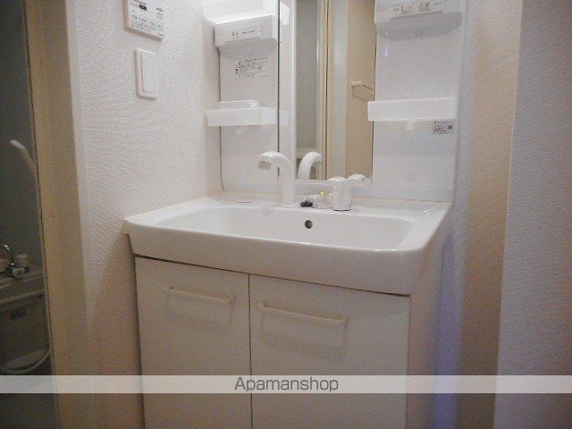 フルー リールの内装写真
