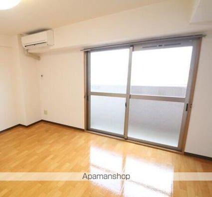 ＬＵＭＩＥＲＥ[1K/31.59m2]のリビング・居間