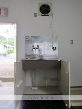 ニューハイツ杏子[1R/18m2]の収納