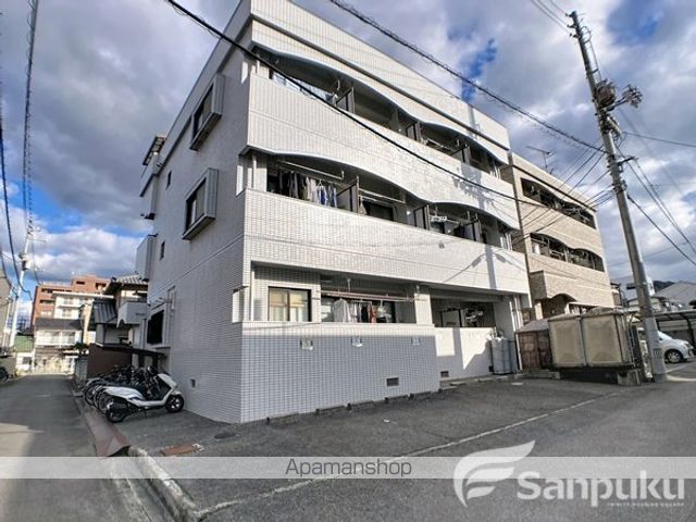 松山マンションの外観写真