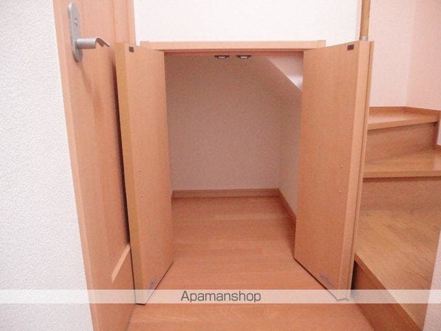 パークヴィレッジ王禅寺Vの内装写真