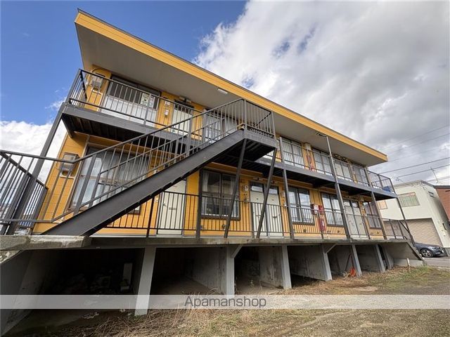 メゾンドクローバーIIの外観写真