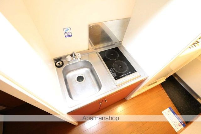 レオパレスヒカリの内装写真