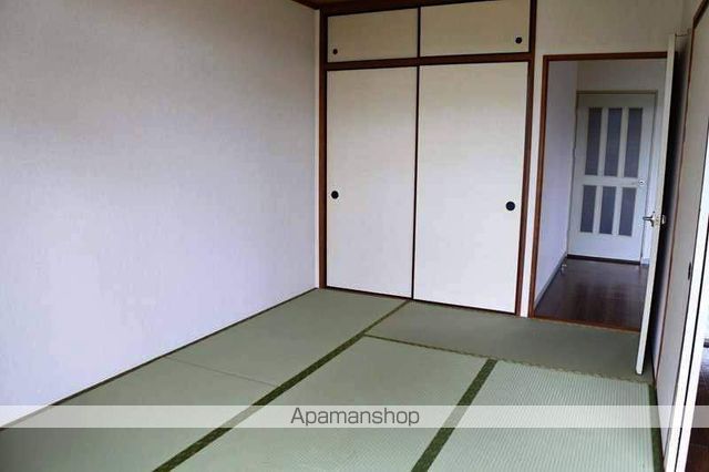 アドバンストラスト26の内装写真
