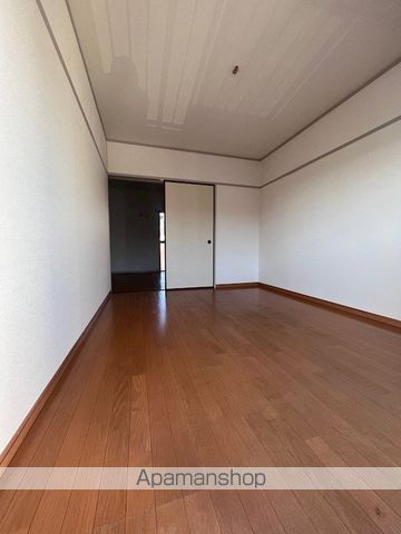 パークサイド井尻の内装写真