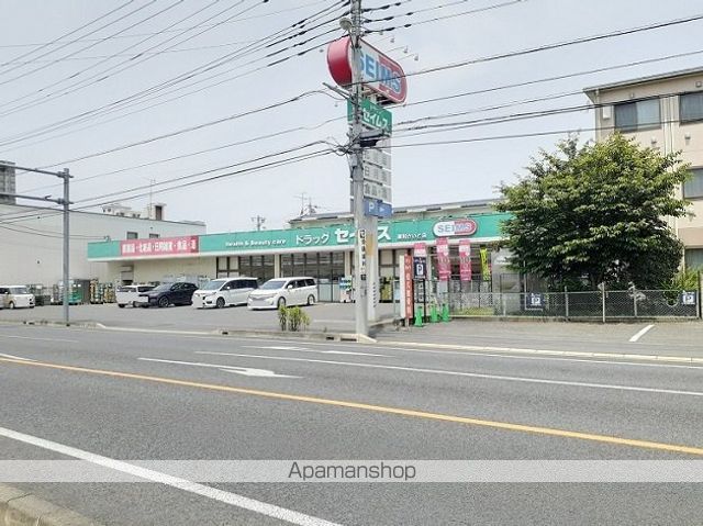 ヴィラ・エメラルドの周辺写真