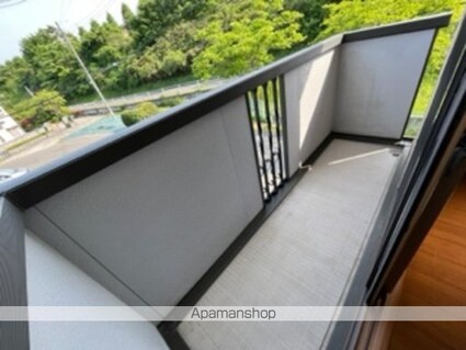 シャン北中　Ｃ[1LDK/49.68m2]のバルコニー