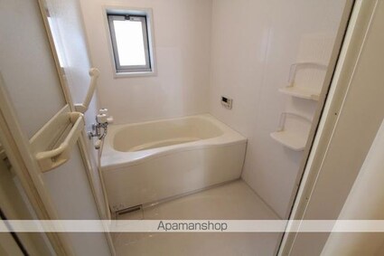 ルミエール松縄Ｂ・Ｃ[1LDK/42.72m2]のバス