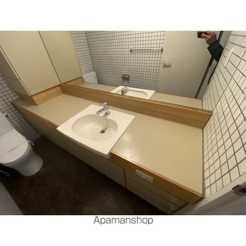 ポートタワー山下町の内装写真