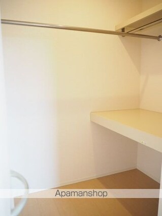 ルーナ・クレシェンテ[1K/33.79m2]の収納