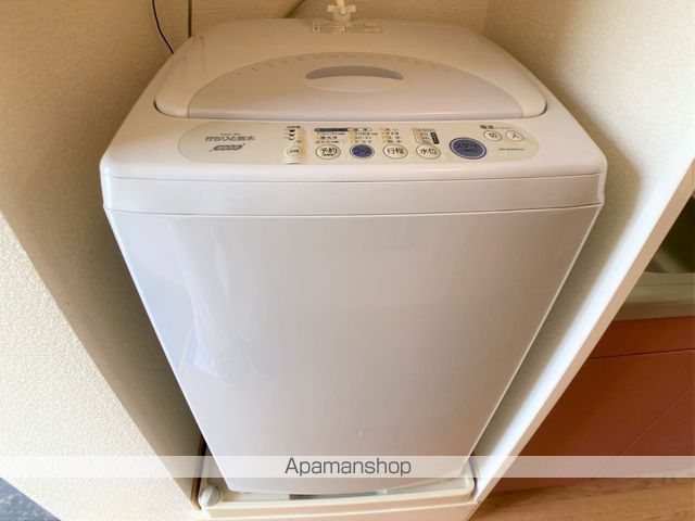 レオパレスラトナの内装写真