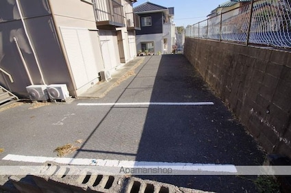 司コーポ　Ａ棟[2DK/36.36m2]の外観5