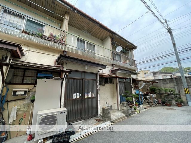 安堂町連棟貸家の外観写真