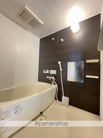 NEW PIAZZA西桔梗の内装写真