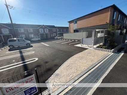 Ｓｕｎｎｙ[1LDK/44.28m2]の駐車場