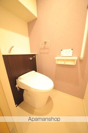 Ｓｅｐｔｅ’ｎｏｖａ[1K/28.15m2]のトイレ