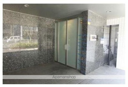 プライムアーバン四谷外苑東[1R/36.09m2]のエントランス2