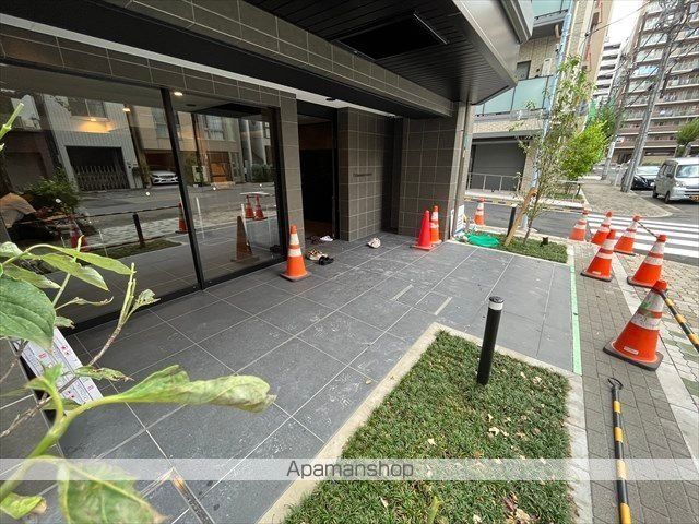 アーバネックス新御徒町駅前の玄関写真