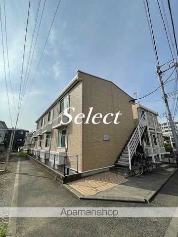 レオパレスベルサリーゼの外観写真