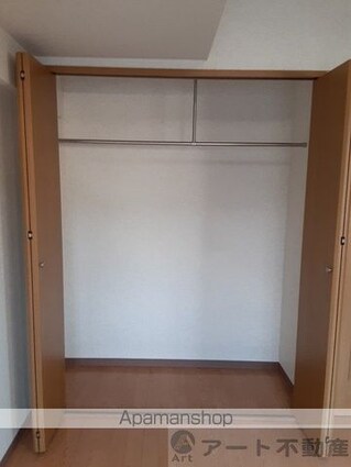 グランアルブル山越Ⅲ[2LDK/47.96m2]の収納