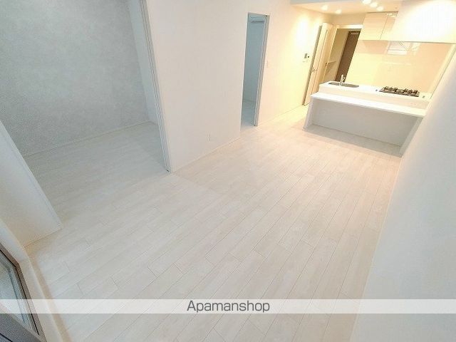 スプランディッド大阪EASTの内装写真