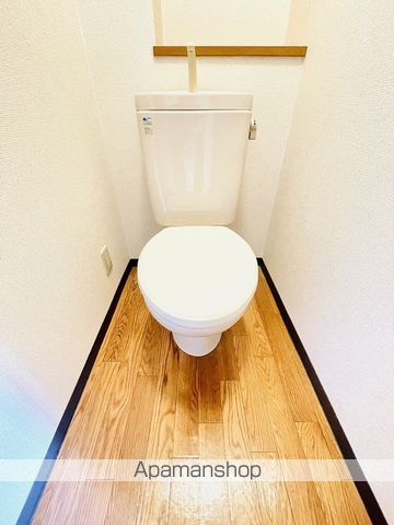 ルネッサンス岡田の内装写真