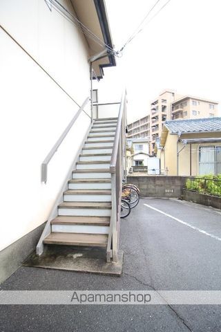 プランドール高屋の玄関写真