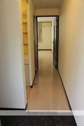 レオネクストエスタシオネス[1K/30m2]の玄関