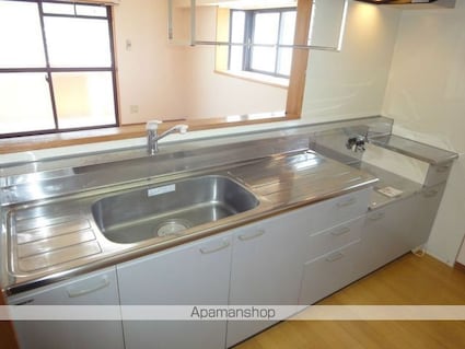 ルミエールⅢ[3LDK/73.63m2]のキッチン