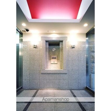 プレサンス泉アーバンゲート[1K/20.16m2]のエントランス1