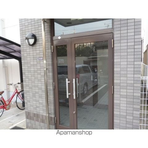 ラポール帝塚山の玄関写真