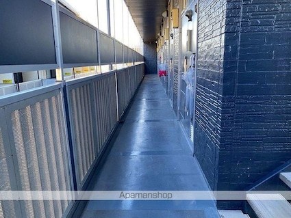 レオパレスＱＵＡＴＴＲＯ[1K/19.87m2]の共用部1