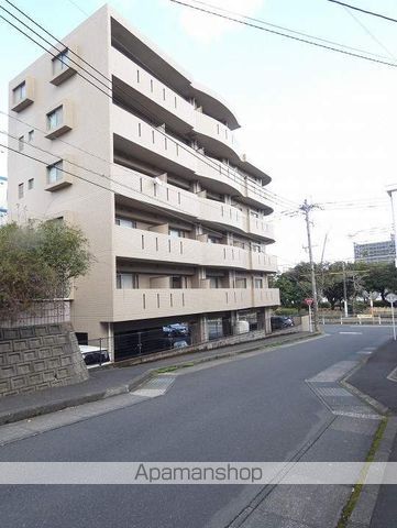 グリーンロード参番館の外観写真