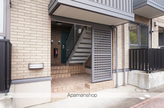 ユニ ステイ壱番館 Bの玄関写真
