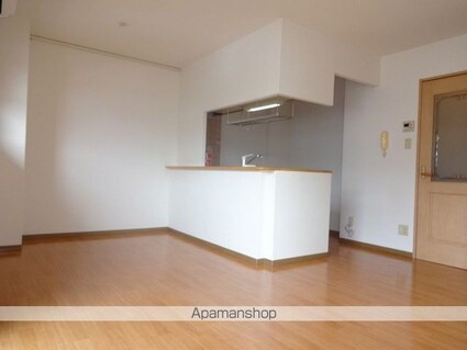 高知県高知市北竹島町[2LDK/57.11m2]のリビング・居間