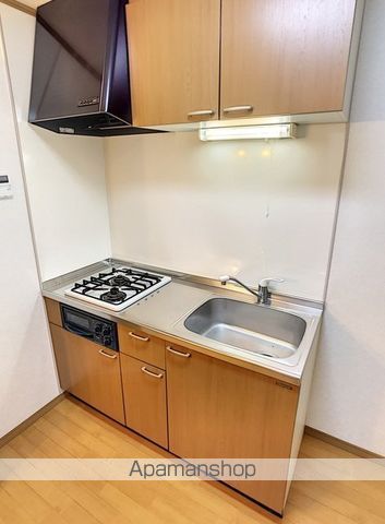 セレブラーレもえぎ野の内装写真
