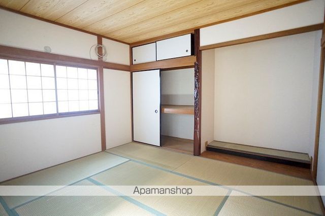 近鉄生駒線 一分駅 徒歩9分 2階建 築42年の内装写真