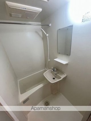 メインステージ市ヶ谷曙橋[1K/18.65m2]のバス