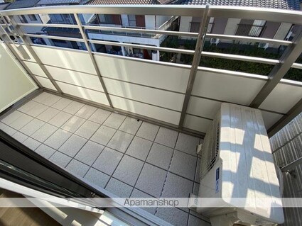 ヴォワレ　エ　フルール新北町[1LDK/45.63m2]のバルコニー