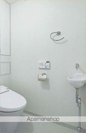 レジディア神田岩本町Ⅱ[1LDK/42.16m2]のトイレ