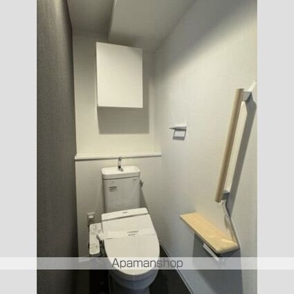 フロンティア新宿タワー[1K/30.37m2]のトイレ