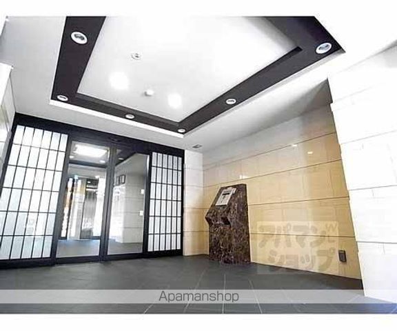 プレサンス京都五条天使突抜の玄関写真