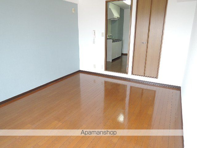 フォレスト東古松の内装写真