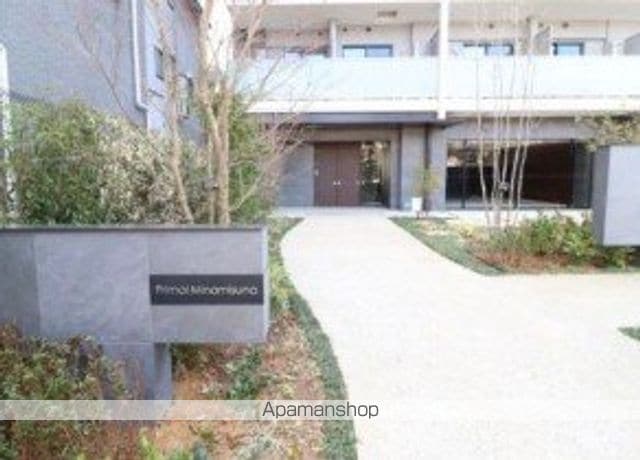 プライマル南砂の玄関写真