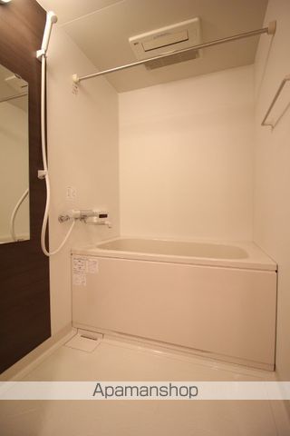 エルベ瓦町の内装写真