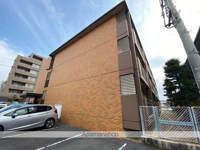 桜町サンハイツの外観写真