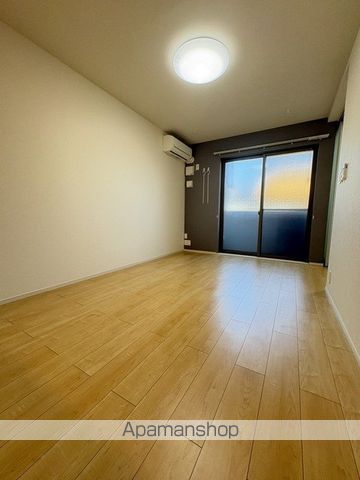 アンプルールの内装写真